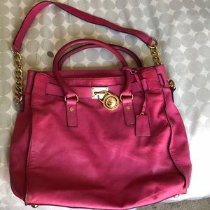 Fuscia 🌺 Michael Kors large bag!